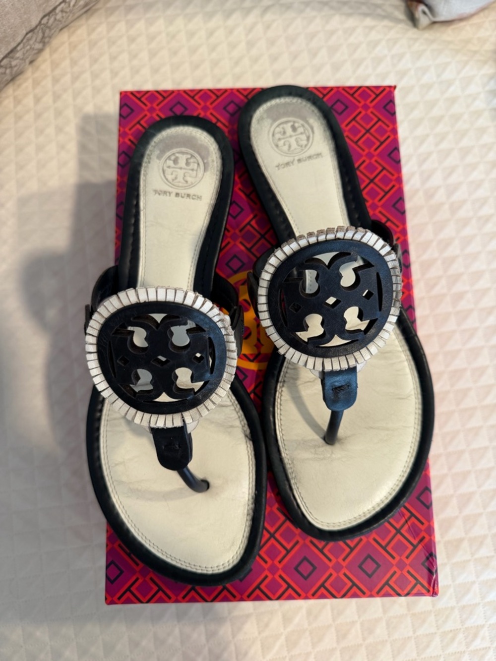 Tory Burch Miller fringe Black and White Women's sandals - Picture 2 of 3